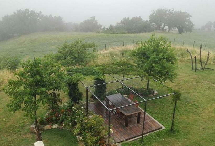 פנסיון Casale Le Fontanelle