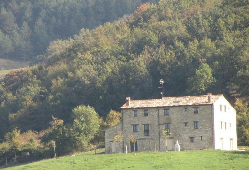 פנסיון Casale Le Fontanelle