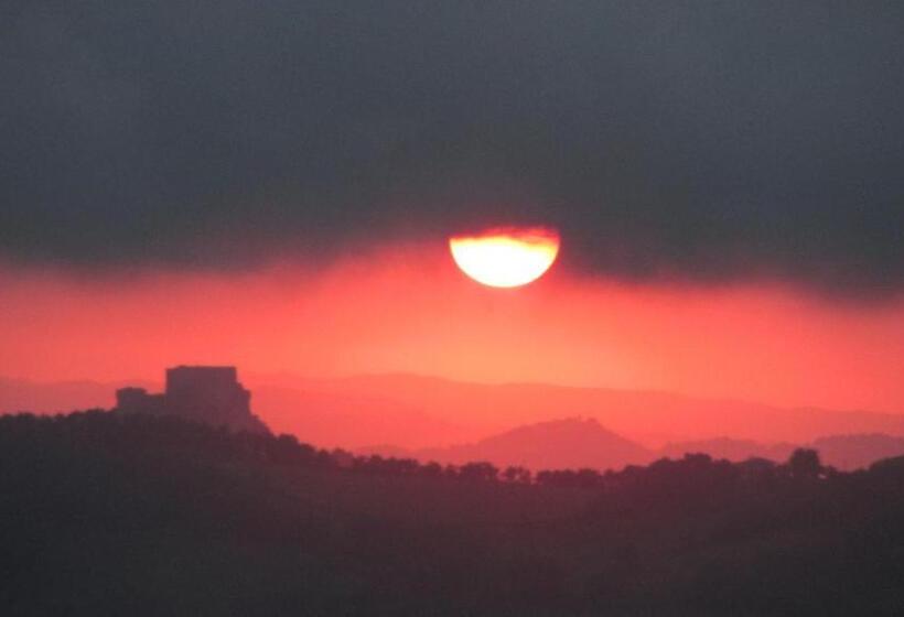 פנסיון Casale Le Fontanelle