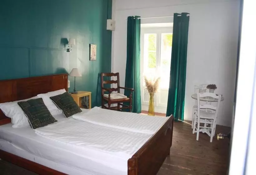 پانسیون Le Therminus Chambres D Hôtes