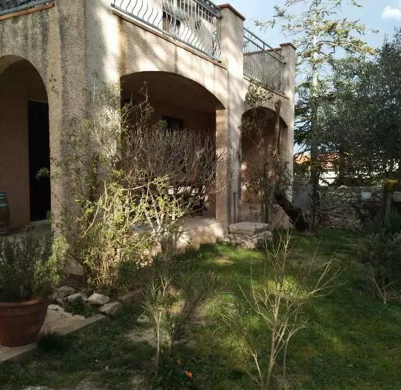 Majatalo Les Lavandes