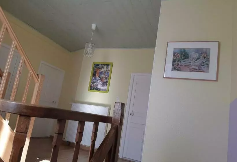 ペンション Village De Vie