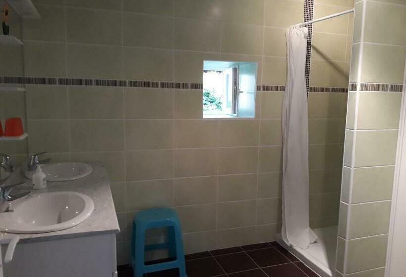 Пансион Village De Vie