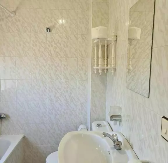 Pension Paxaro Negro