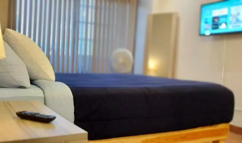 ユースホステル Hostal Ggg