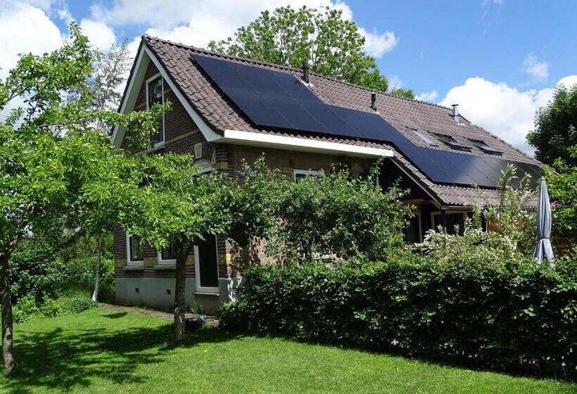 B&b Tulden Farmhouse