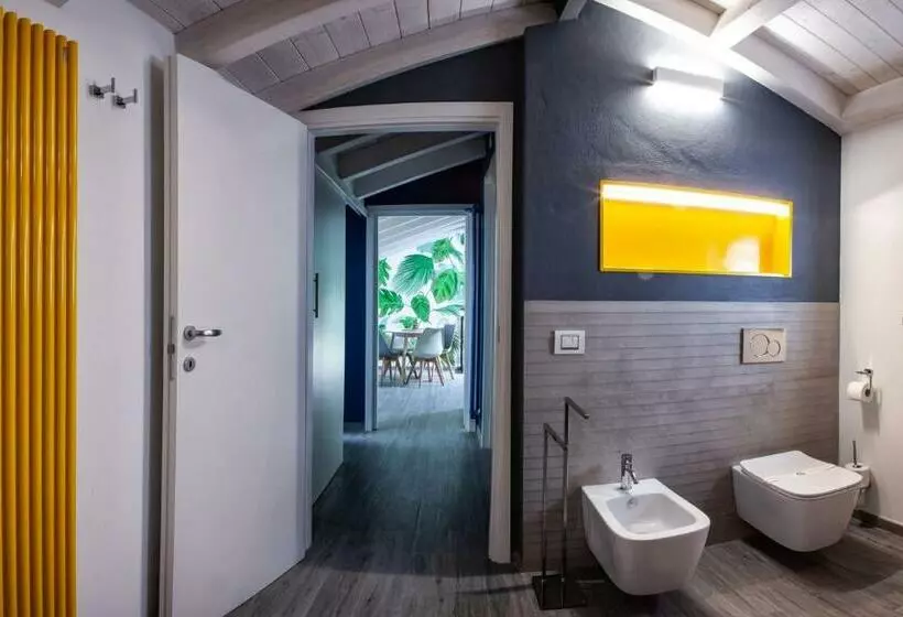 Aamiaismajoitus (B&B) 150 Latomare