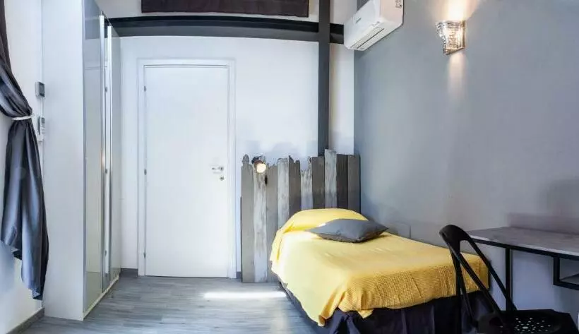 Aamiaismajoitus (B&B) 150 Latomare