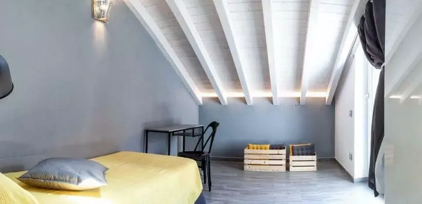 Aamiaismajoitus (B&B) 150 Latomare