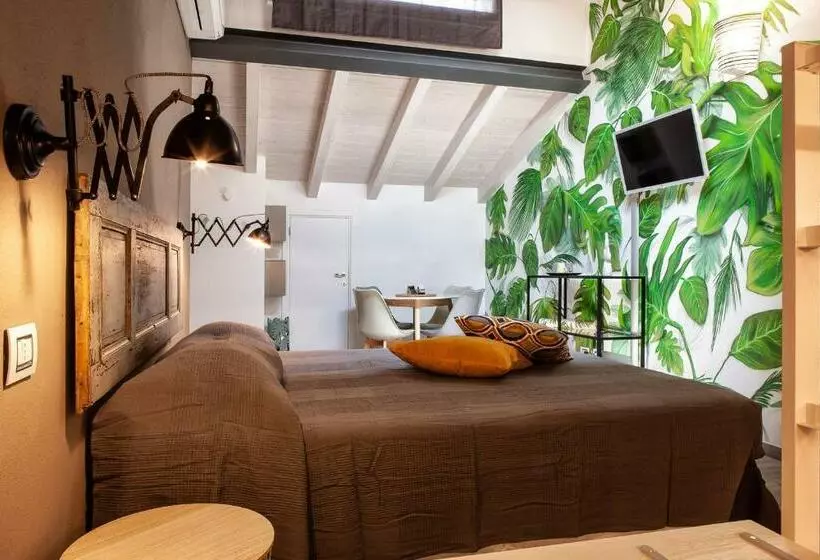 Aamiaismajoitus (B&B) 150 Latomare