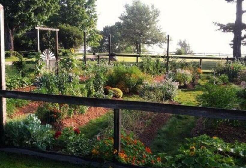 צימר Bark Eater Inn