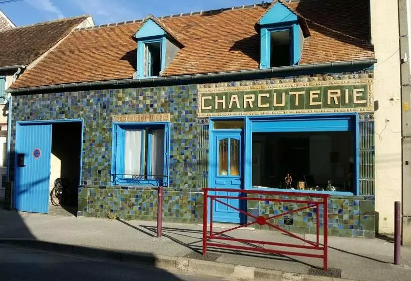 تختخواب و صبحانه La Charcuterie Greber