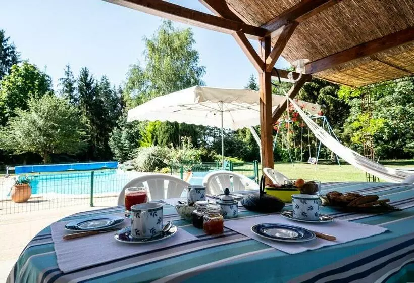 تختخواب و صبحانه Le Clos Lamy