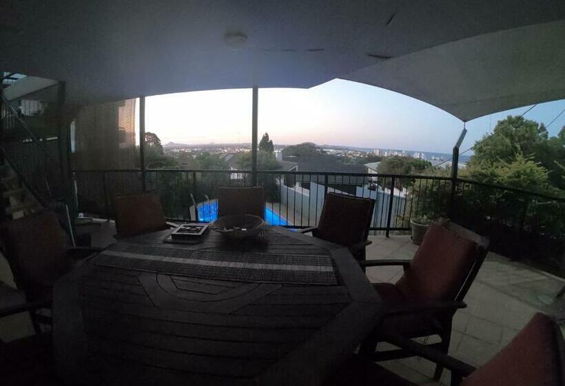 住宿加早餐  Top Of Alex   Amazing Views