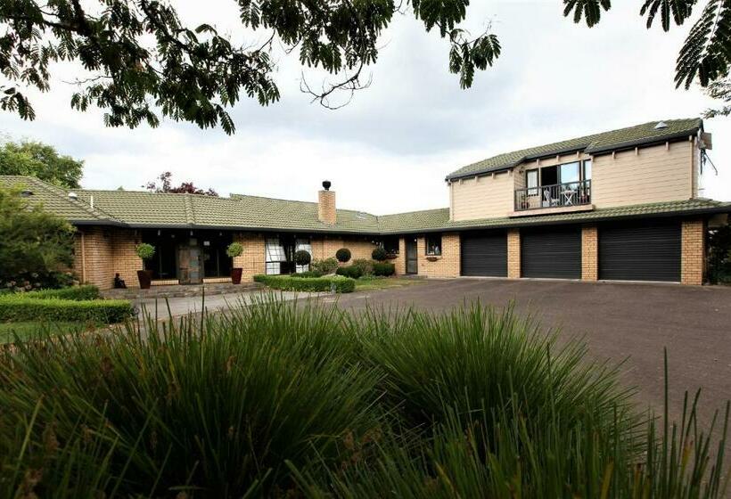 Cedar Park Bed & Breakfast