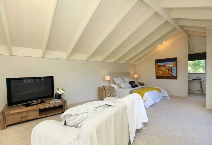 Cedar Park Bed & Breakfast