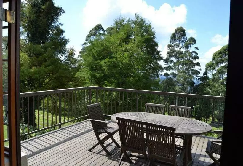Majatalo Inverknoll Guesthouse