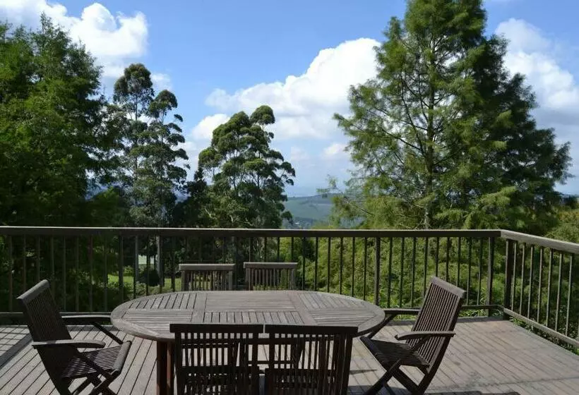 Majatalo Inverknoll Guesthouse
