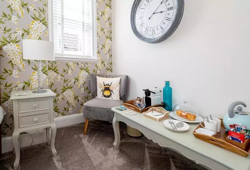 Majatalo Merlstead House