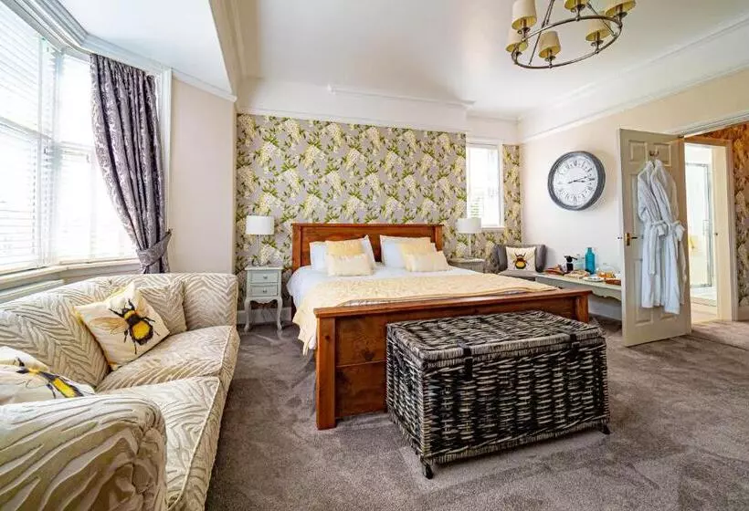 Majatalo Merlstead House