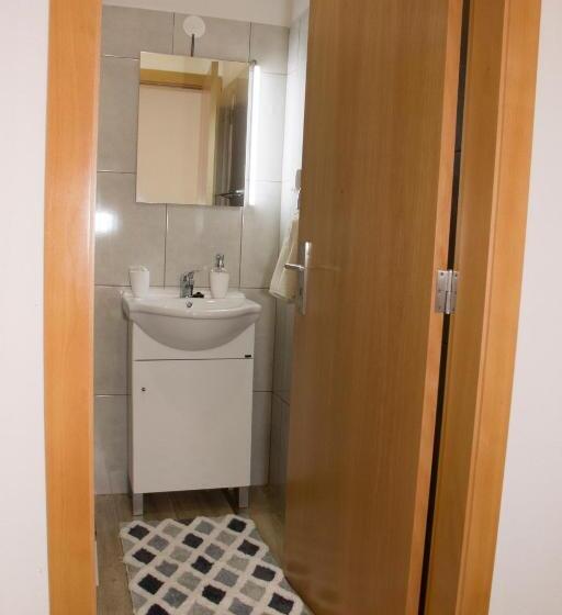 پانسیون Tabua Village