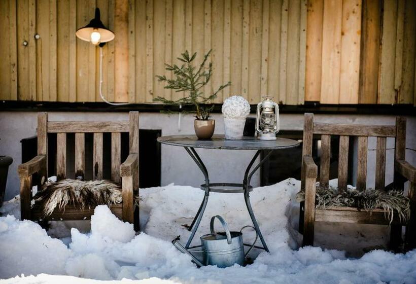 פנסיון Vivante Basement Accommodation