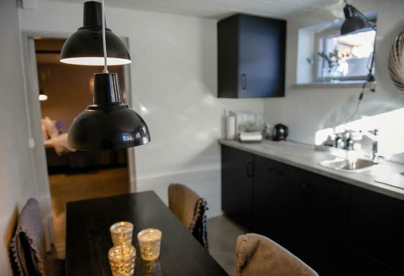 פנסיון Vivante Basement Accommodation