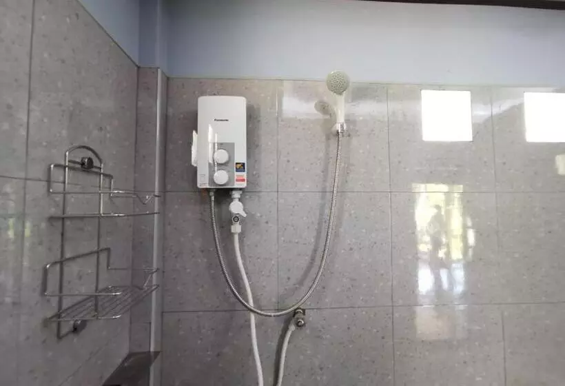 Majatalo Walk In Homestay