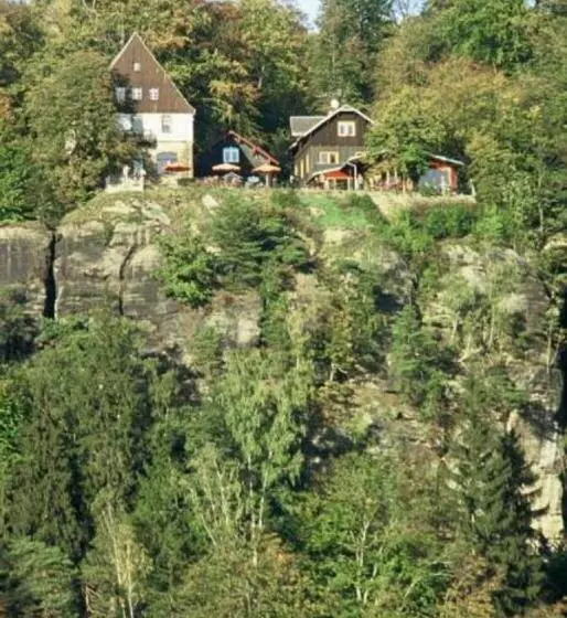 ユースホステル Brand Baude