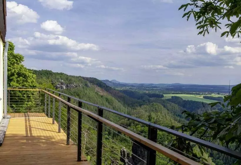 ユースホステル Brand Baude