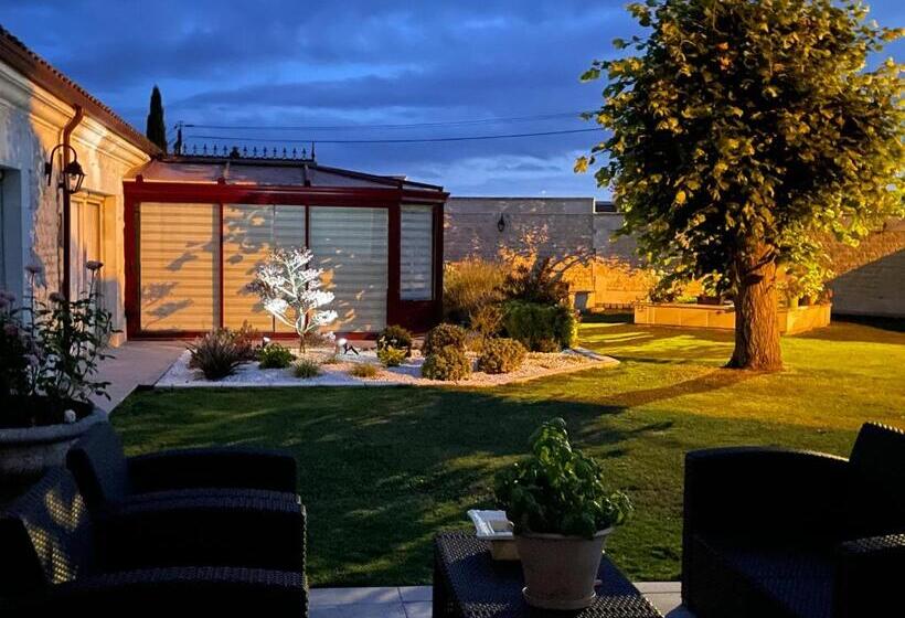 مبيت وإفطار Domaine Du Clos Pallacien