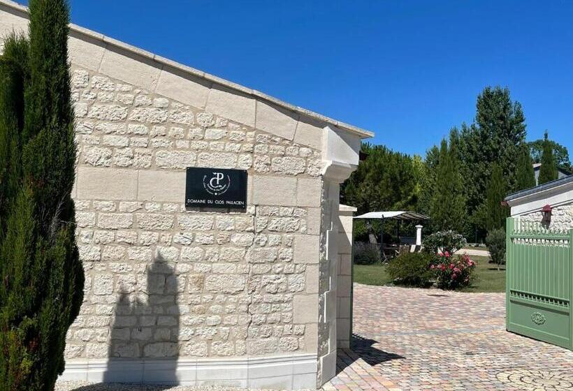 مبيت وإفطار Domaine Du Clos Pallacien
