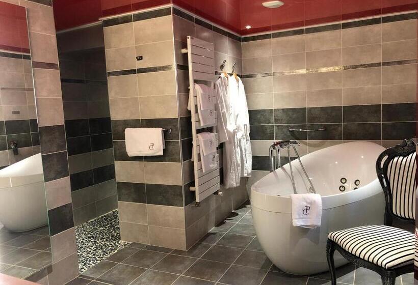 مبيت وإفطار Domaine Du Clos Pallacien