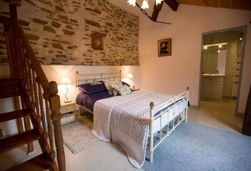 Aamiaismajoitus (B&B) La Maison Des Fleurs