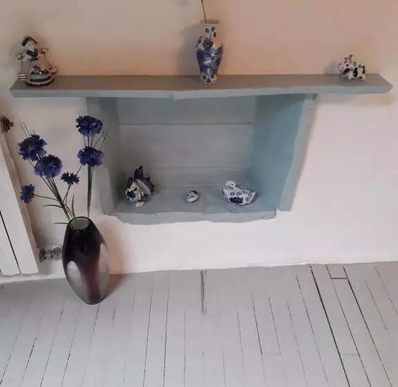 Aamiaismajoitus (B&B) La Maison Des Fleurs