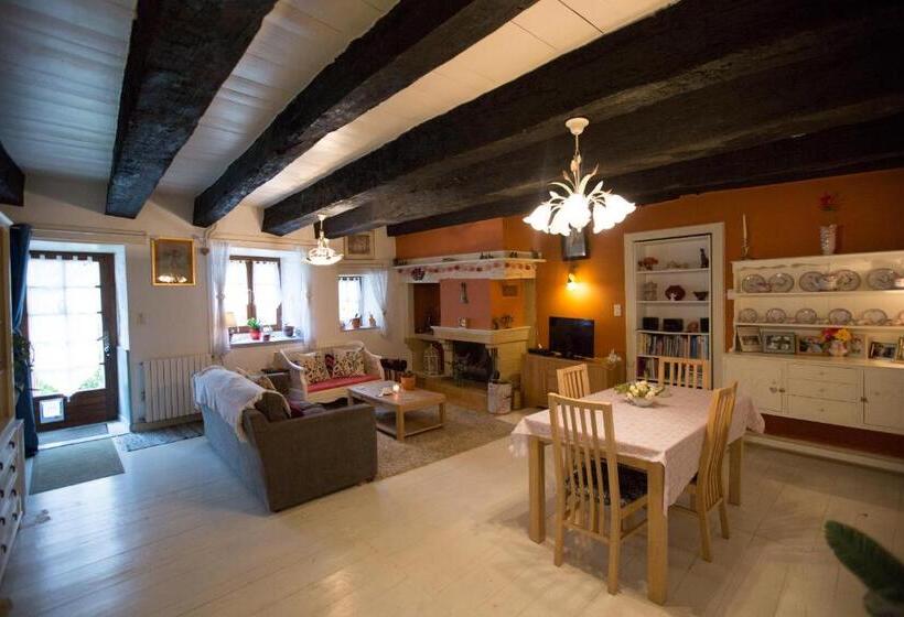 مبيت وإفطار La Maison Des Fleurs