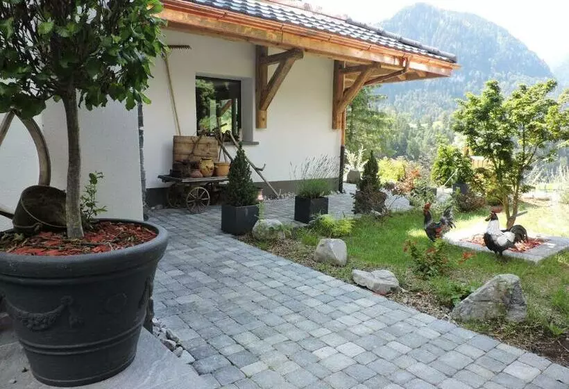 Majatalo Chalet L Escapade