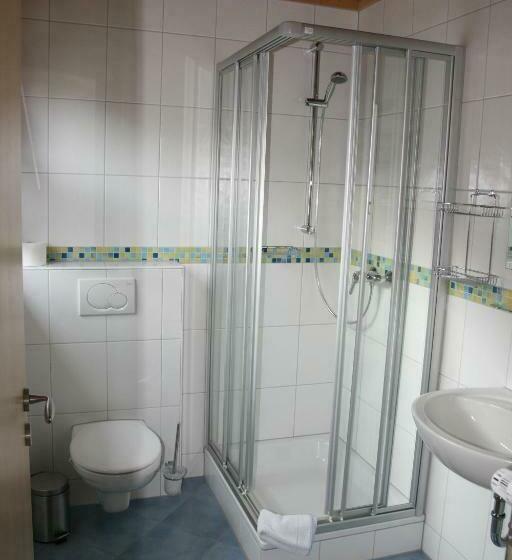 膳宿费 Gästehaus Sonnhalde