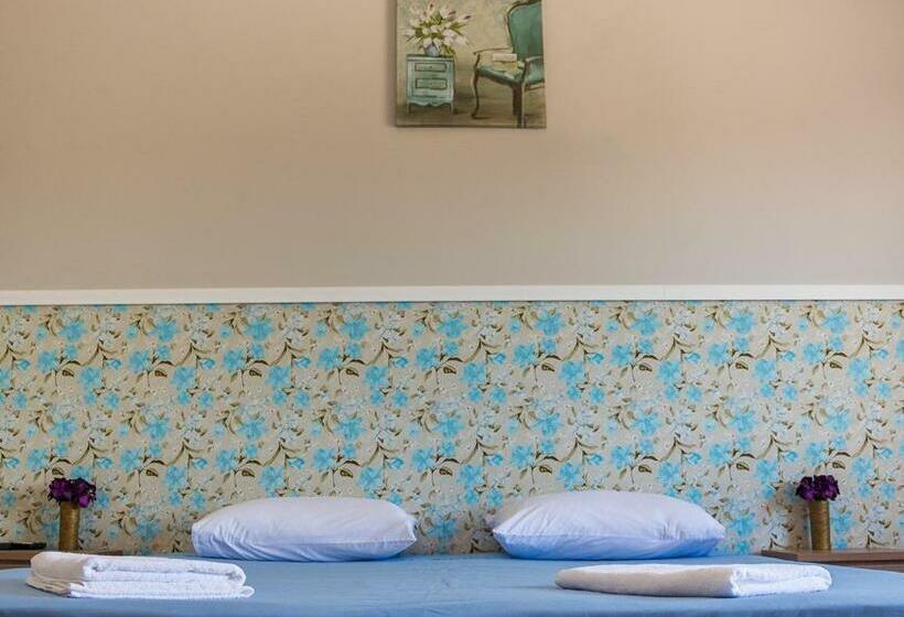 Пансион Pouso Oliveira Suítes