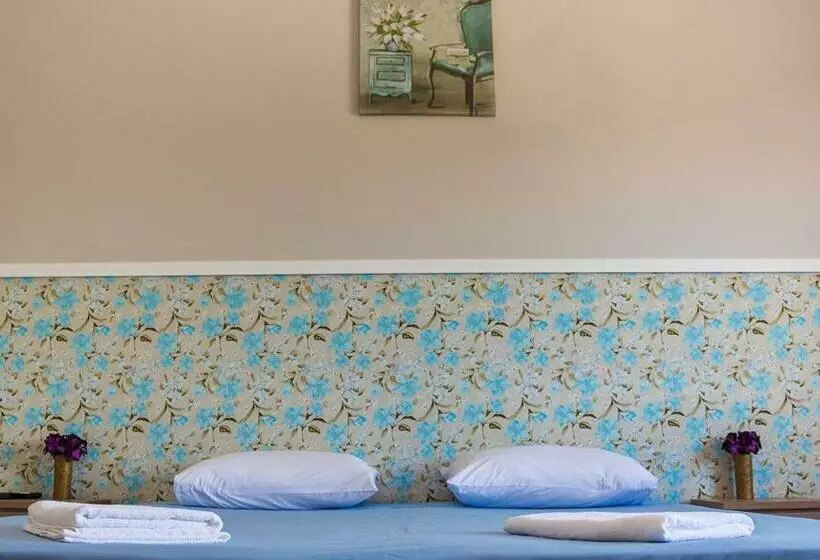 Majatalo Pouso Oliveira Suítes