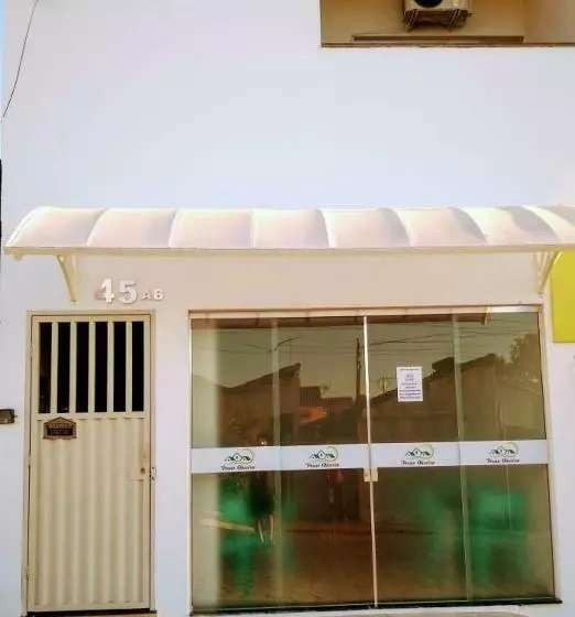 Majatalo Pouso Oliveira Suítes