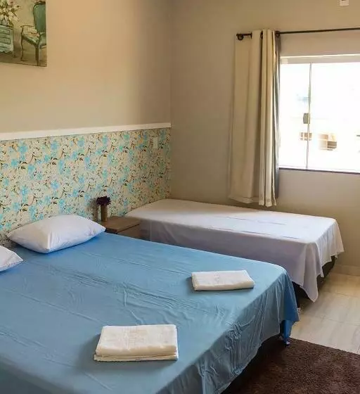 Majatalo Pouso Oliveira Suítes