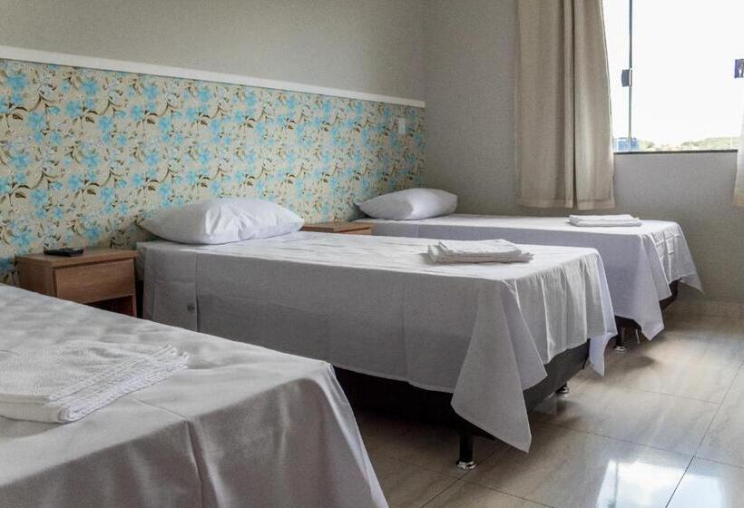 Пансион Pouso Oliveira Suítes