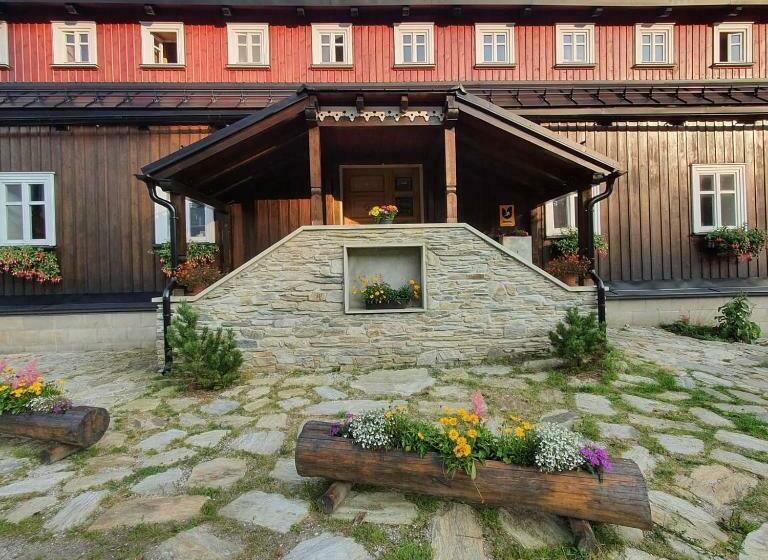 פנסיון Stará škola