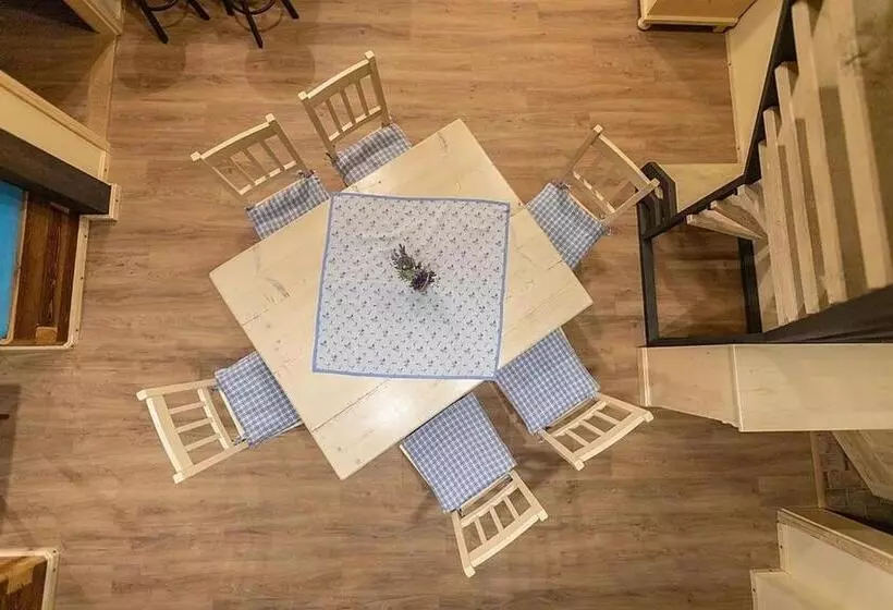 Majatalo Stará škola