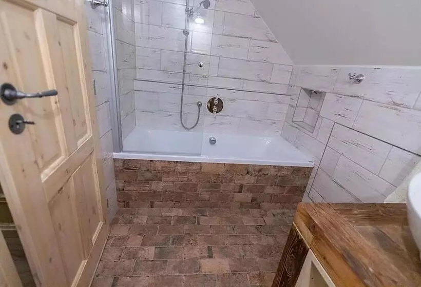 Majatalo Stará škola