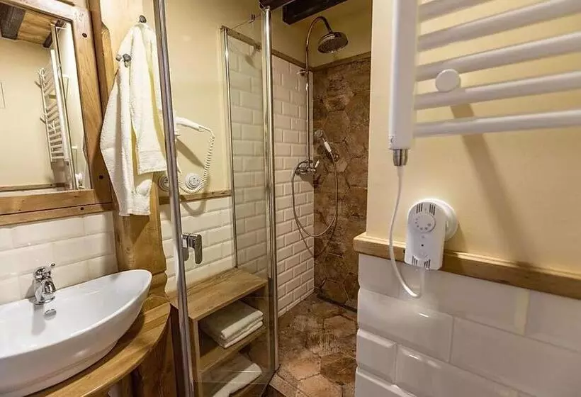 Majatalo Stará škola