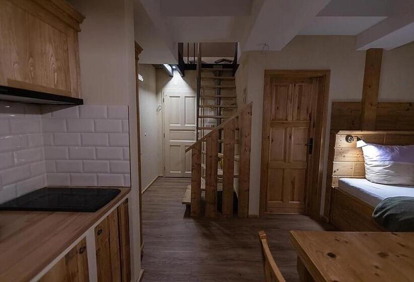 פנסיון Stará škola