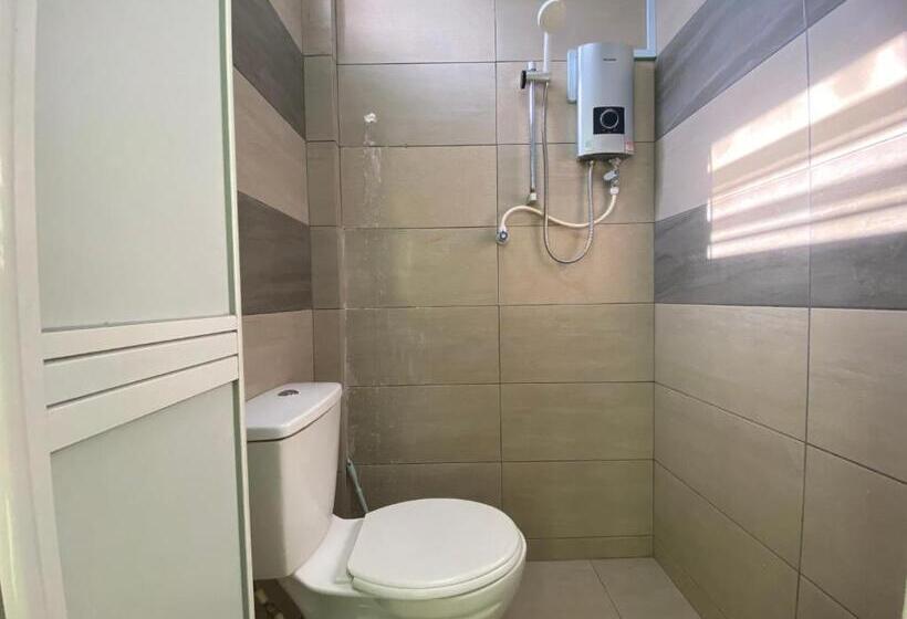 הוסטל Padang Besar Green Inn