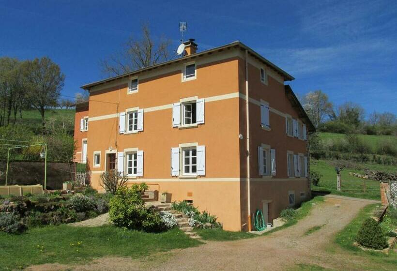 住宿加早餐  La Vache Sur Le Toit